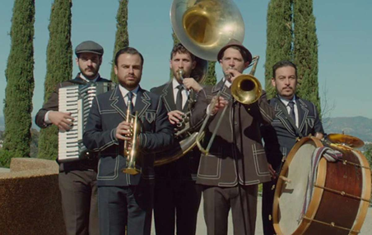 The Blasting Company – plays Over the Garden Wall